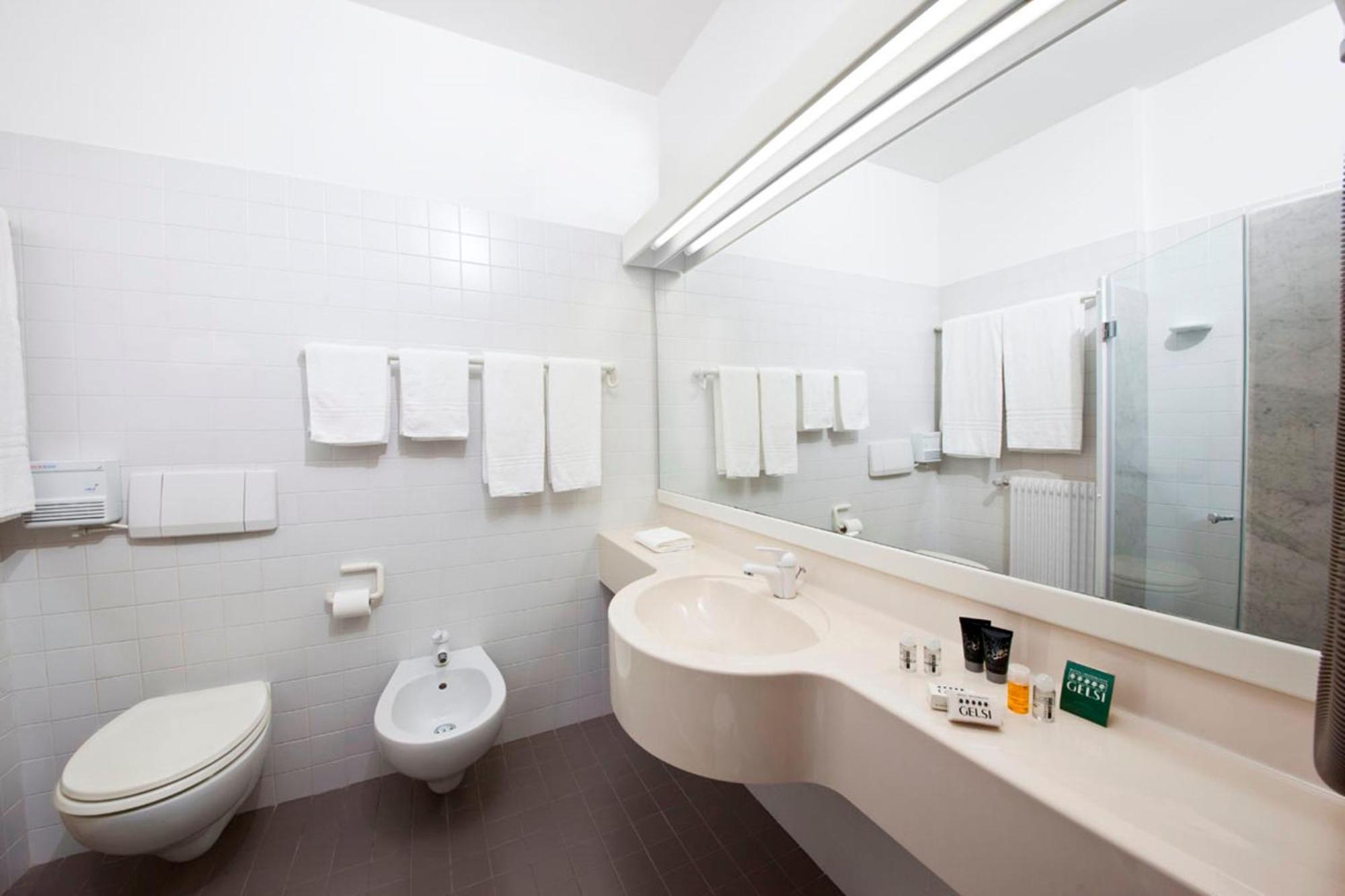 Hotel Ai Gelsi Codroipo Room photo